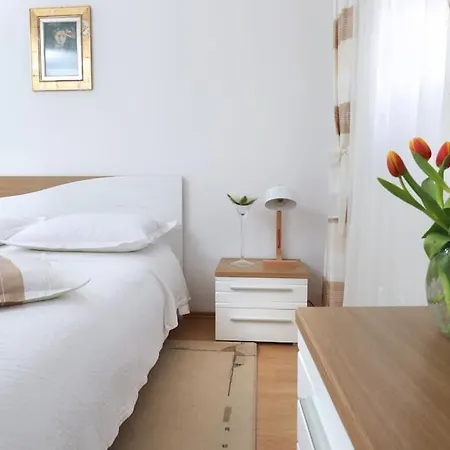 Apartman Mist 2 *
